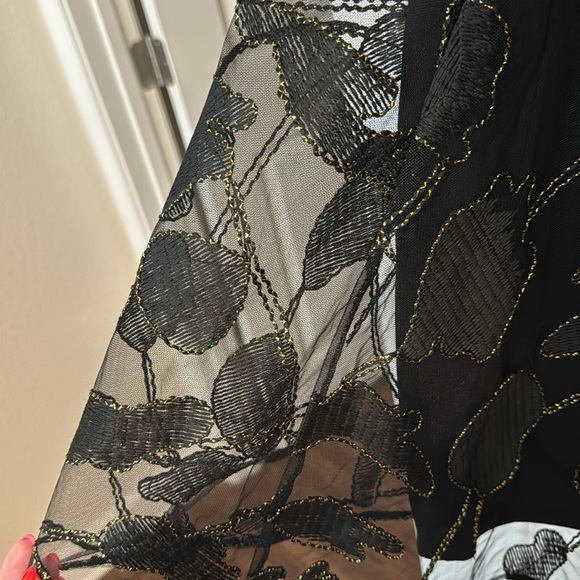 DKNY Women's Floral-Embellished Puff-Sleeve Dress Black/Gold Size 16 - Picture 8 of 10